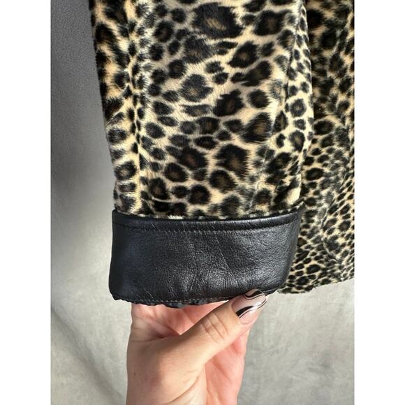 1990s Faux Leopard Fur Jacket With Leather Collar Large Mob Wife - Picture 3 of 4